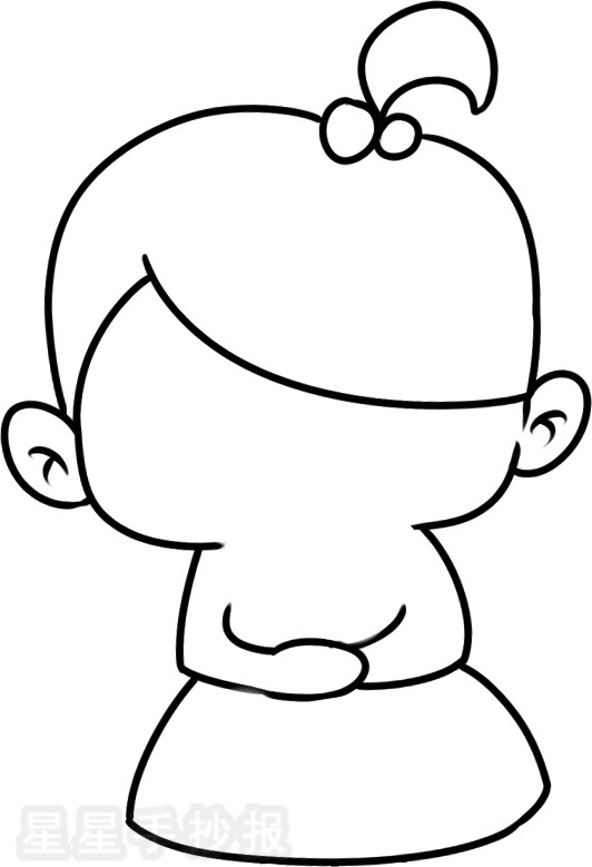 双手交叉在身前